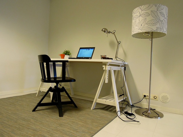 Skrivebordsstole til hjemmekontoret: Hvordan du kan kombinere stil og komfort