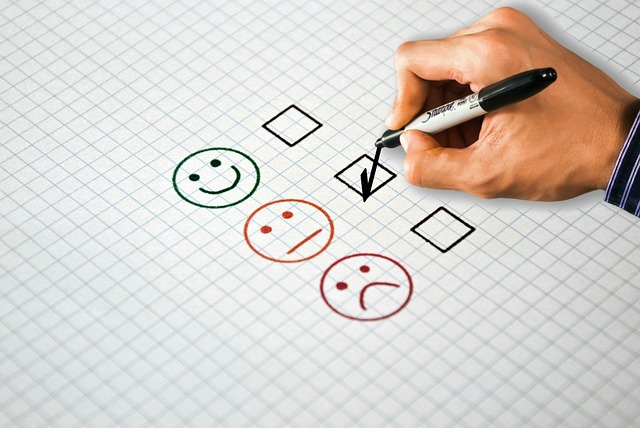 Sådan fungerer AI feedback på skriftlige gymnasieopgaver